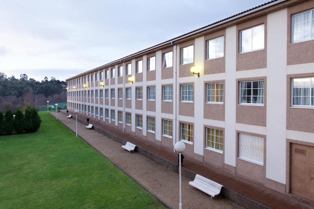 Residencia Universitaria Resa Siglo XXI Куллередо Экстерьер фото