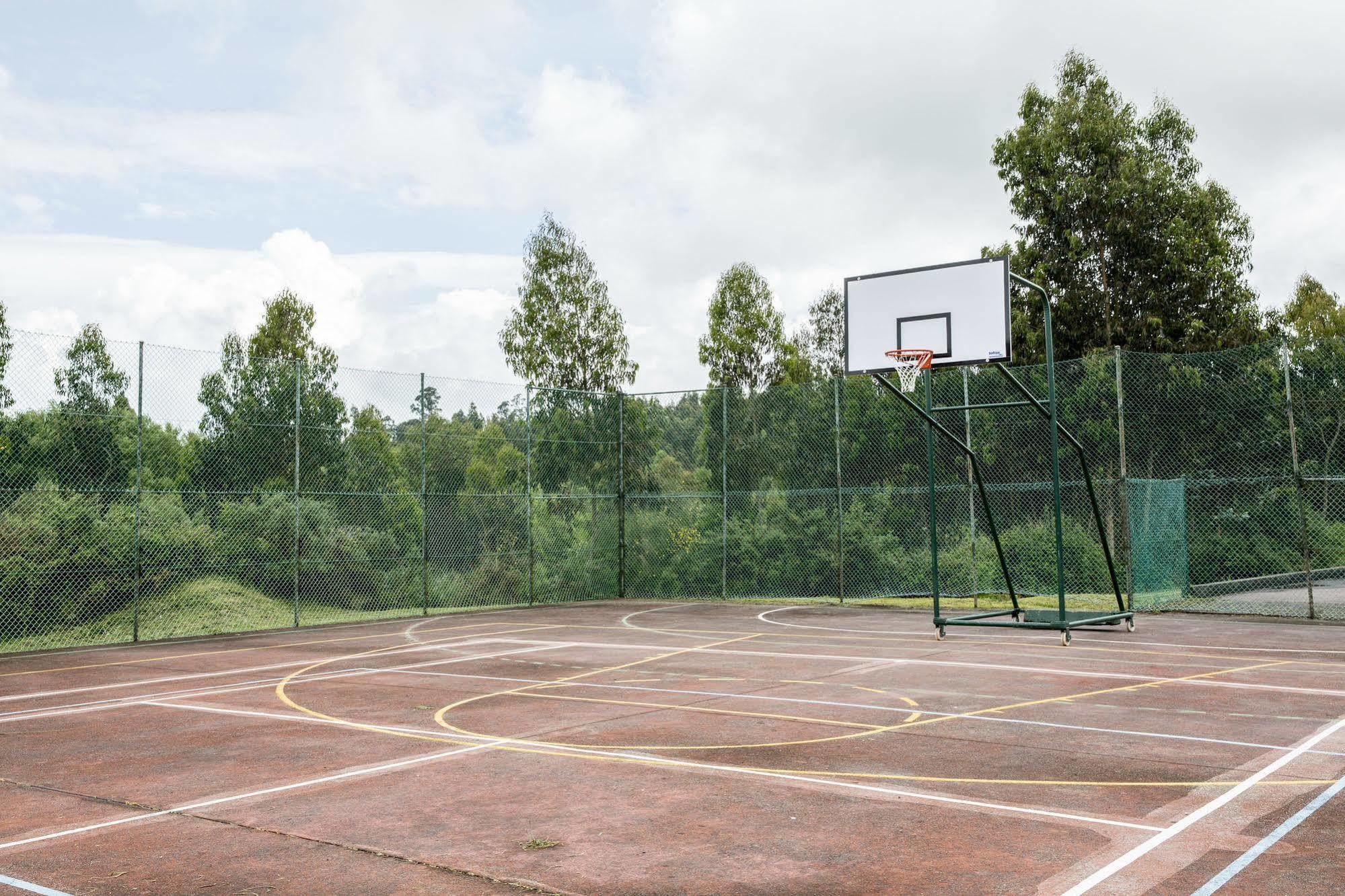 Residencia Universitaria Resa Siglo XXI Куллередо Экстерьер фото